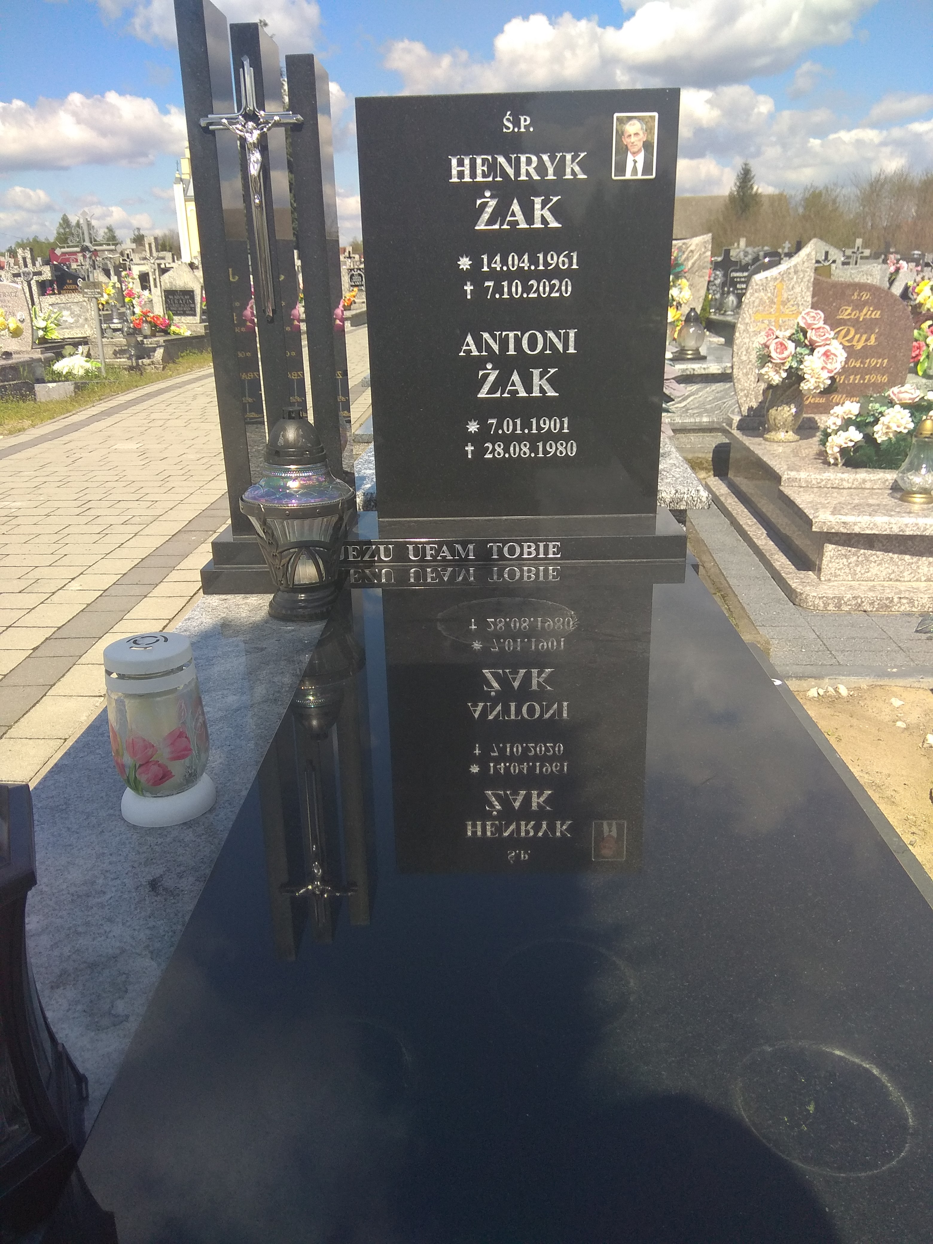 Grób Antoni Żak